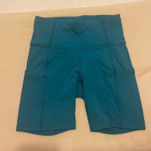 LULULEMON BIKER SHORTS